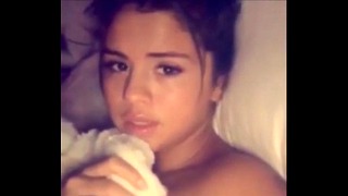 Selena Gomez Filmed Herself Rubbing Cunt – Snap @thecakezonly