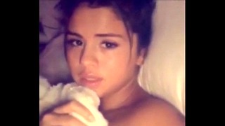 Selena Gomez Filmed Herself Rubbing Cunt – Snap &commat;thecakezonly